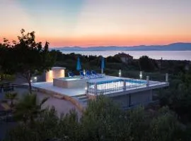 VILLA AGAPE - Stone villa on 15k m2 olive grove - Incredible 360 view