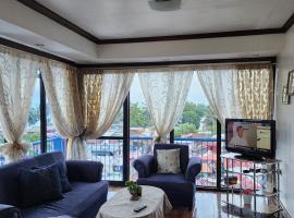 2BR Penthouse, apartament din Davao