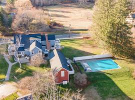 Rockspring by AvantStay Huge Berkshires Estate, hotel di Stockbridge