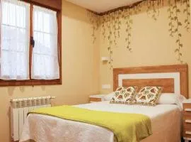 Cumbres de los Picos. Apartamento ¨La Yedra¨