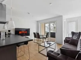 Eindrucksvolle Zwei-Zimmer-Wohnung mit Balkon und großer Küche