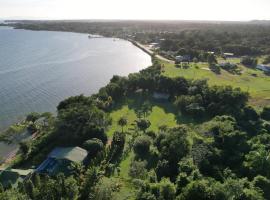 Belize Bay Estate โรงแรมในปุนตากอร์ดา