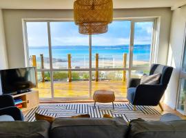 1Rosemount -Marazion - Iconic view of St Michaels Mt, Sea, Beach, 2xParking, Netflix Prime, hotel v destinácii Marazion