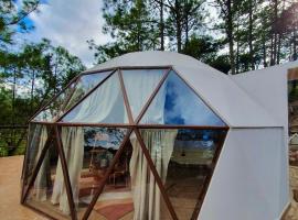 Glamping Caba&ntilde;as Luz y Vida, glamping em Chignahuapan