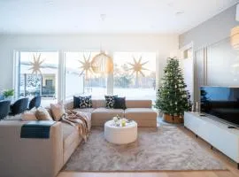 Snowberry Luxury Villa Hosted by Hygge Host