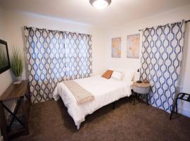 Cozy Comfort Minutes From Downtown Klamath Falls: Klamath Falls şehrinde bir tatil evi