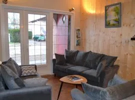 Gîte spacieux avec terrasse, 3 chambres, équipements bébé, à 16 km de Gérardmer - FR-1-589-23