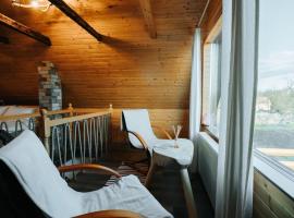 Little Bear Lodge, cabin in Sibiu
