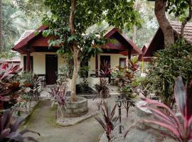 SAVITHRI INN Cottages, holiday home in Varkala