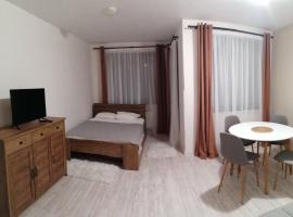 Apartment B45 Borovets Gardans, place to stay in Borovets
