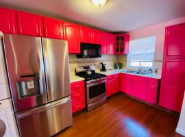 The Pink Paradise, Hotel in Bronxdale