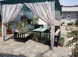 Nikol studio 2, hotel em Kallithea Halkidikis