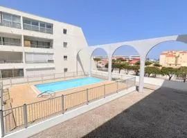 Appartement idéal pour famille vue sur la piscine 4GB217