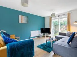 CONTRACTORS, Central MK, Free off street Parking, close to amenities, Managed by Chique Properties Ltd