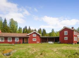 5 Bedroom Pet Friendly Home In Vallsta, semesterhus i Vallsta