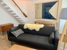 Luxurious cottage in the heart of Falmouth – domek wiejski w mieście Falmouth