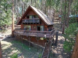 A-Frame Cabin in The Sequoias: Wofford Heights şehrinde bir tatil evi