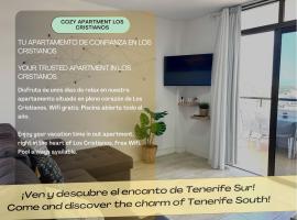 Cozy apartament Los Cristianos, hotel em Arona