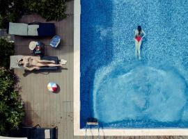 Casa Collection, hotel em Tivat