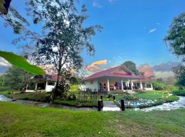 Creek Cottage Chaeson, casa de campo em Ban Mun Thung