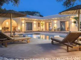 Nono's Fioro Premium Houses, By TK Property Management