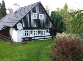 Roubená chalupa v Jilemnici v klidné lokalitě, Cottage in Semily