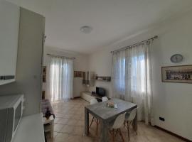 Appartamento in stazione Parabiago, hotel v destinaci Parabiago