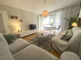 Bénodet : Superbe T2 rénové à 100m de la plage, parking inclus - FR-1-481-90