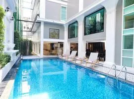 Villa De Pranakorn