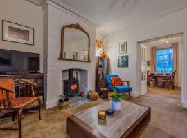 Pass the Keys Charming Victorian Hidden Gem, cottage in Market Drayton