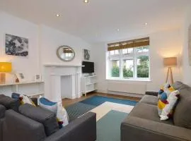 The Dagmar Grove Apartments