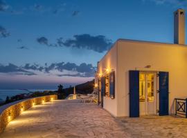Villa Annita, with extraordinary view near the sea, hotel di Finikas