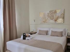 Le Petit Palü Las Palmas, hotel v destinaci Las Palmas de Gran Canaria