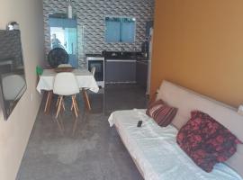 Comemore, hotel with parking in Cabo Frio