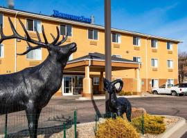 Rodeway Inn Central Colorado Springs, hotel blizu aerodroma Aerodrom Colorado Springs - COS, Kolorado Springs
