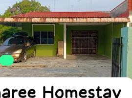 Jauharee Homestay Muar Entire Home: Muar şehrinde bir otel