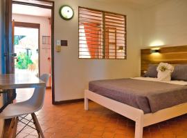 Samara Pacific Lodge, hotel a Sámara