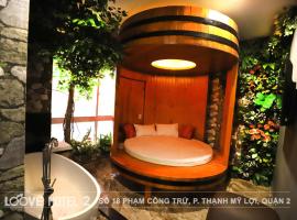 Loove Hotel - Khách Sạn Tình Yêu, motel em Ho Chi Minh