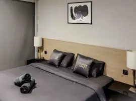 Comfy King The Straits Suite 715 by Elefen Homestay