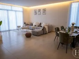 Luxury Apartment 3 Bedroom & Rooftop, Irqah Riyadh