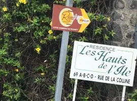 Studio 14 proche GRR2 97400