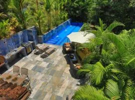 Villa Palmeras with jungle views pool near MA