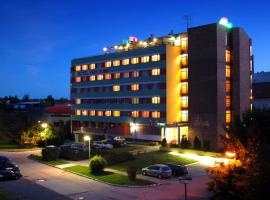 Hotel Panon, hotel v Hodoníně