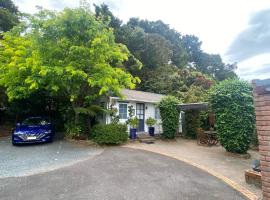 Paihia Place Cottage - central Paihia, מלון בפאיהייה