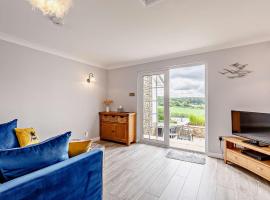 1 bed in South Molton 83128, hotel in Chittlehampton