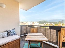 Sud de Grenoble: T2 lumineux - wifi fibre - balcon, готель у місті Ешироль