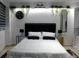 FLUMEN HOUSE - Studio Apt - Trikala