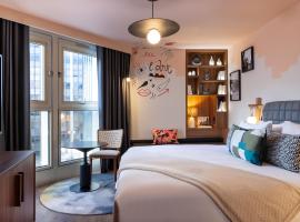 Les Artistes, hotell i Paris