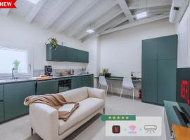 Loft Design Free Parking - Maranello - Sassuolo, budgethotel i Casalgrande