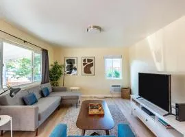 Santa Clara 3br w garage backyard in tech hub SFO-1530